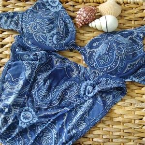 Bikini blue paisley
